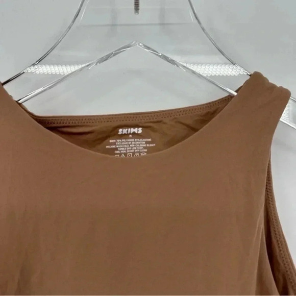 SKIMS FITS EVERYBODY HIGH NECK BODYSUIT B1027 - Picture 6 of 6